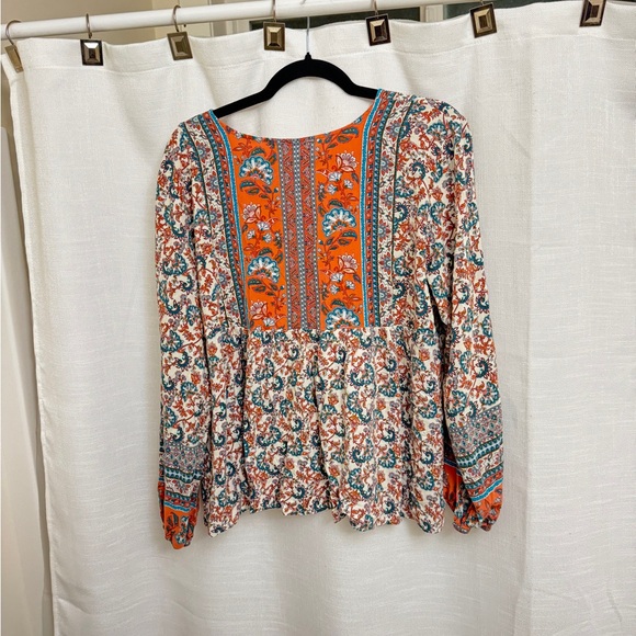 23 inches Ptp Bohemian style blouse - Picture 4 of 7